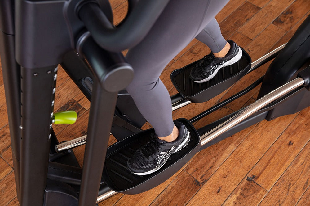 Орбітрек SportsArt E873