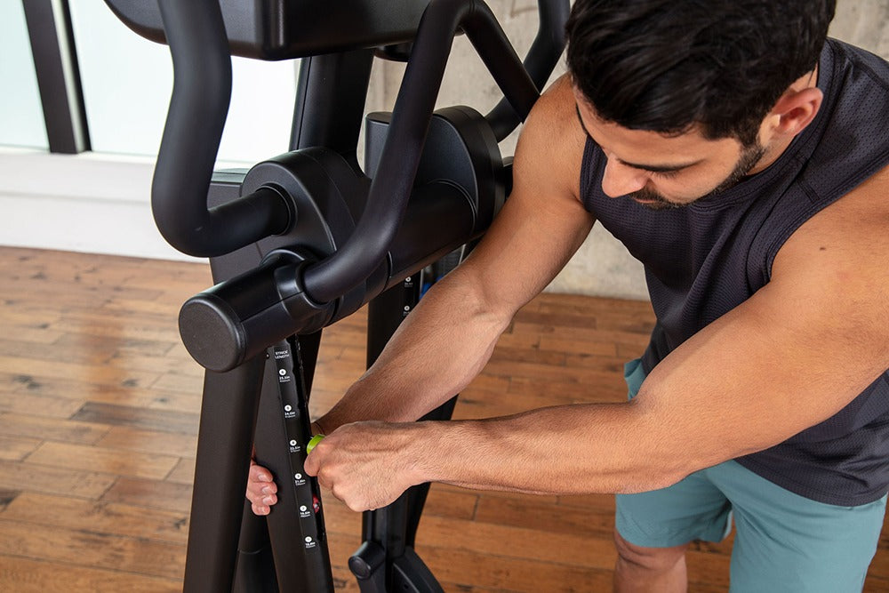 Орбітрек SportsArt E873