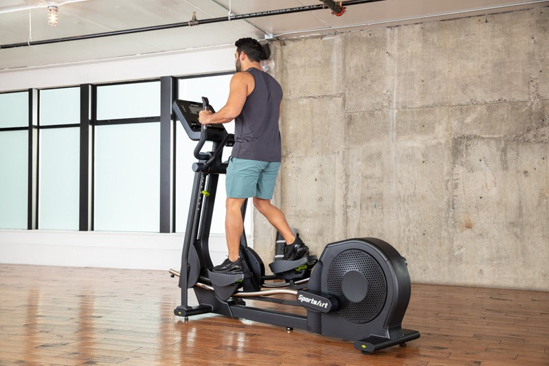 Орбітрек SportsArt E873